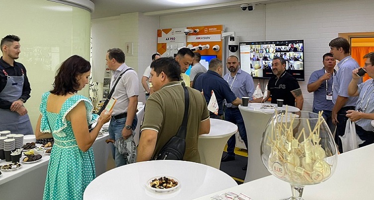 WhatsApp Image 2022-09-14 at 10.58.33.jpg